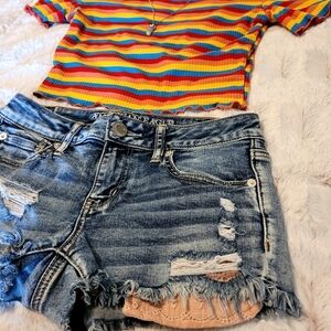 Booty Cut Jean Shorts 🍑